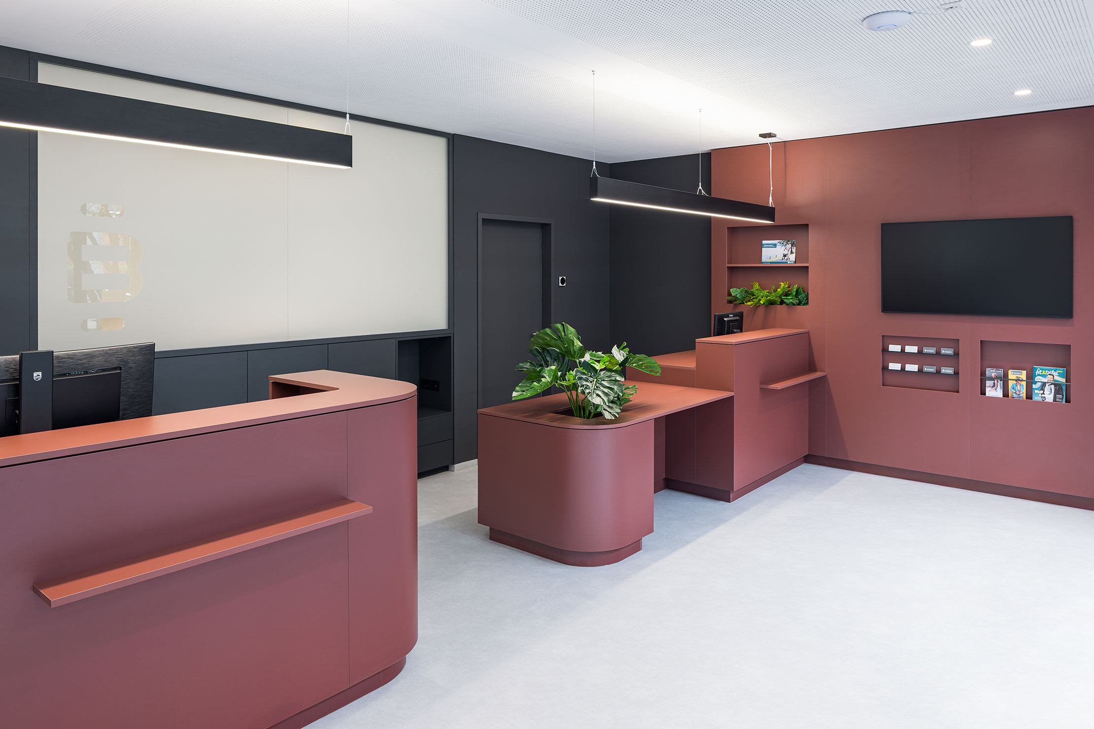 whythefriday-Behrmann-02-2220x1480