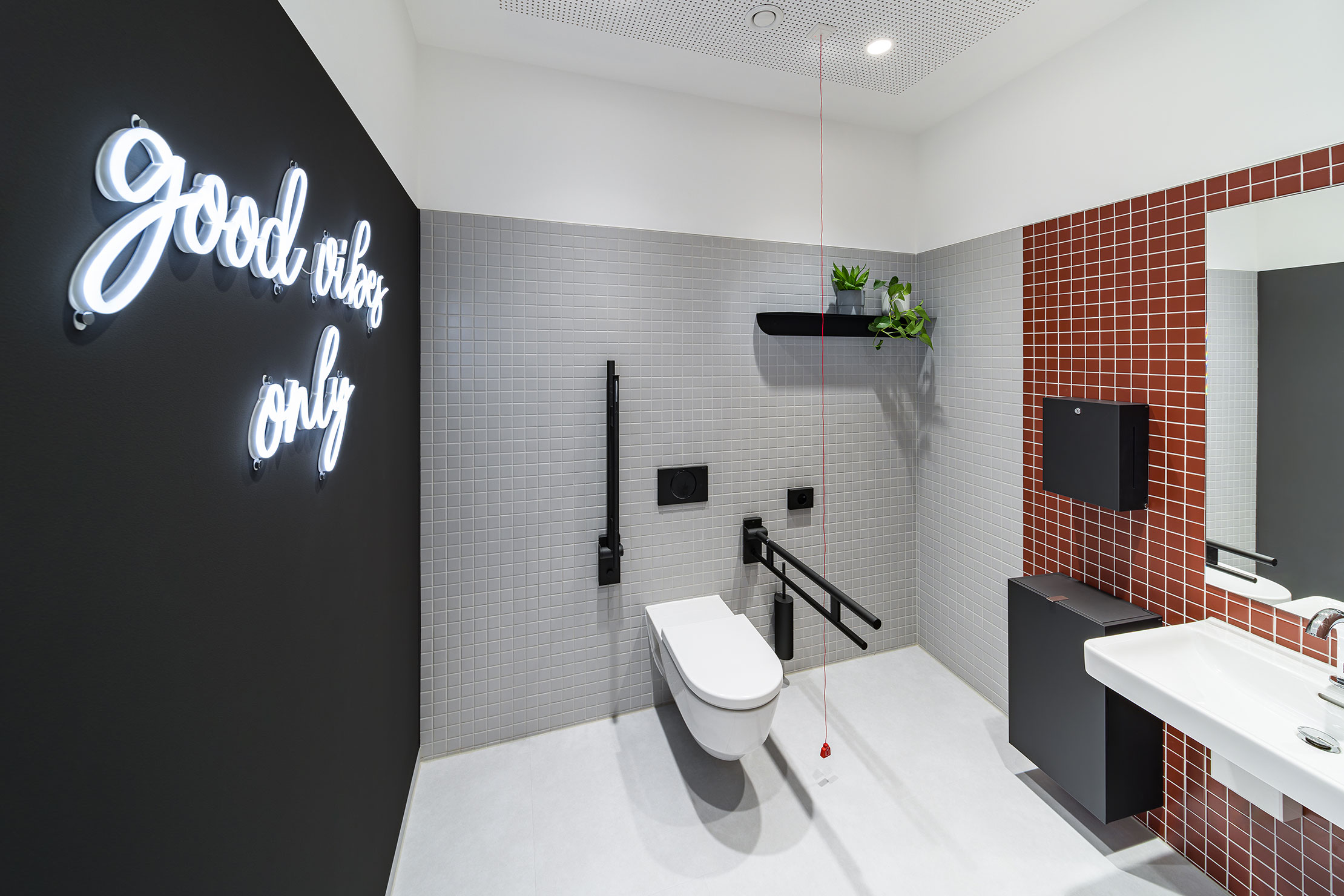 whythefriday-Behrmann-13-2220x1480