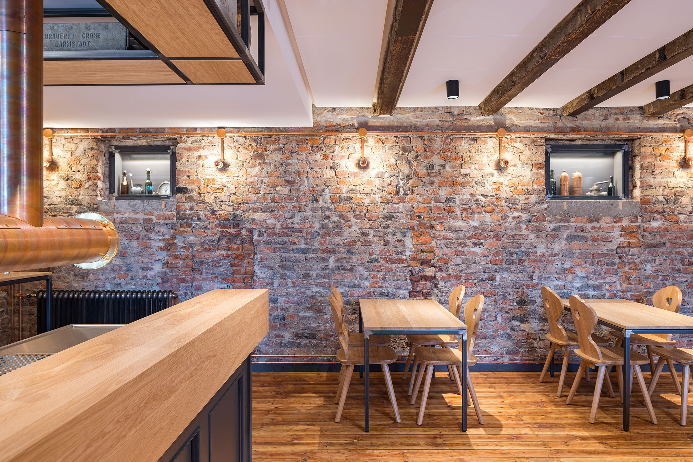 whythefriday-Grohe-Saal-09_2220x1480