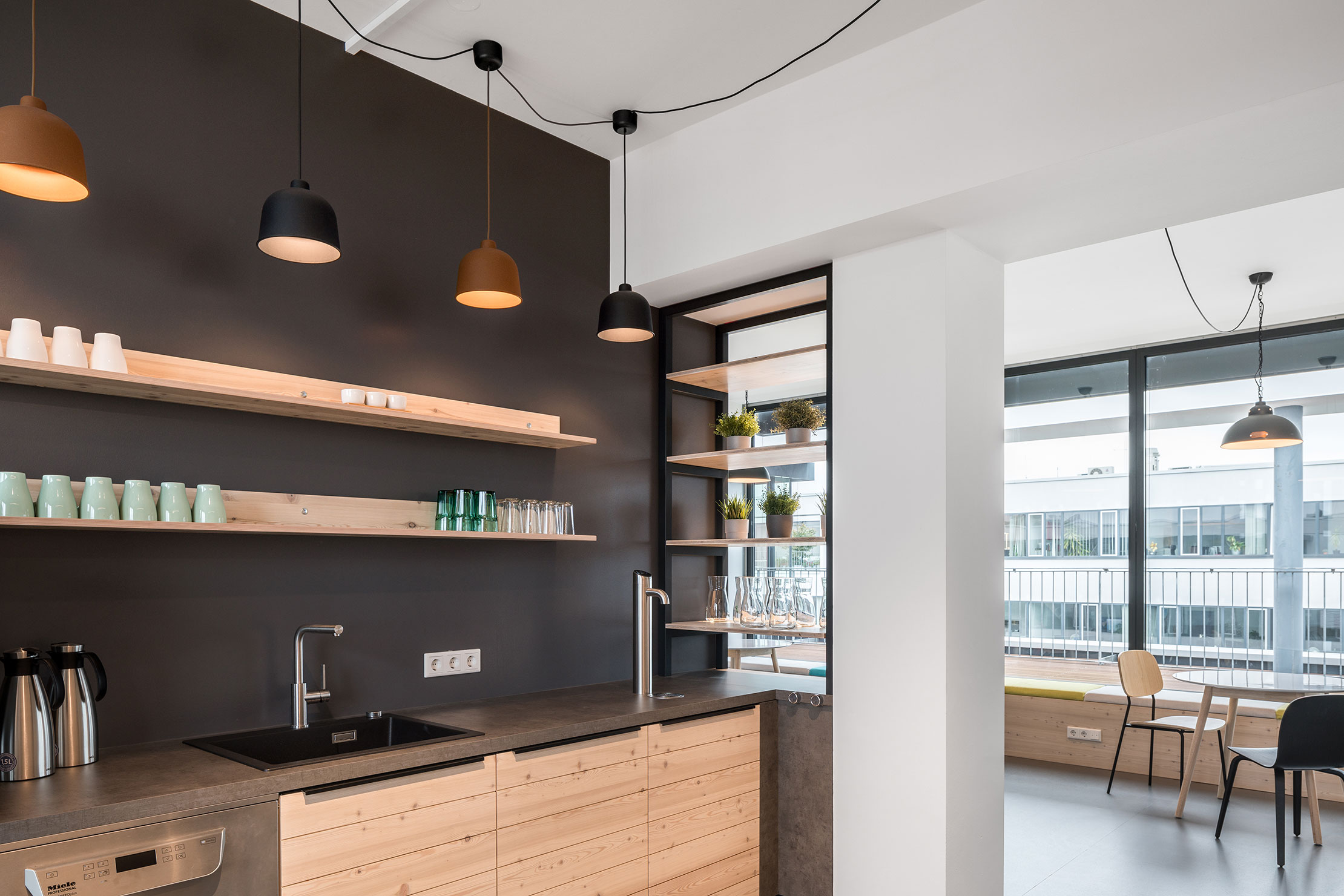 whythefriday-MaibornWolff_07-2220x1480