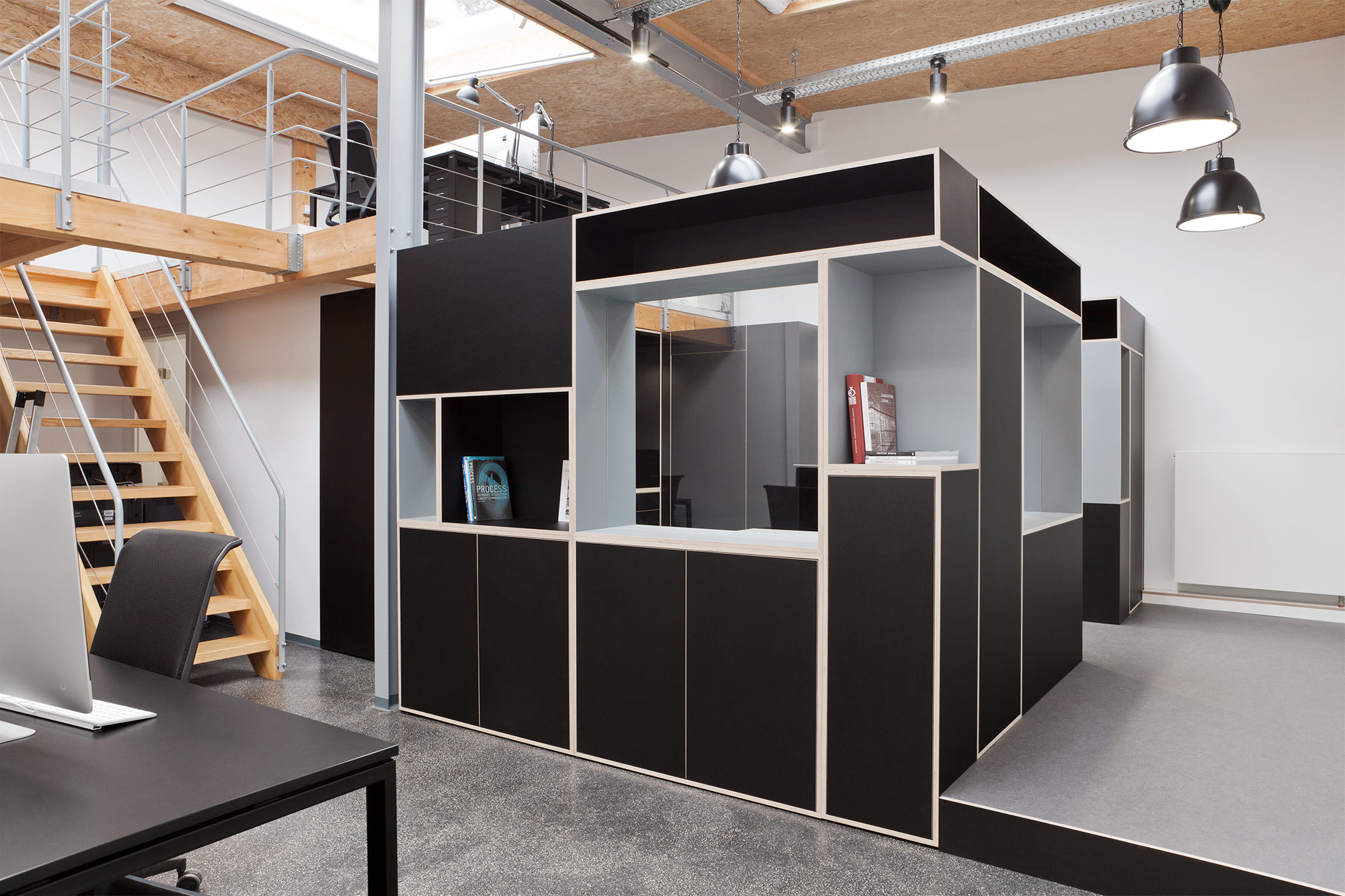 whythefriday_vollbild_01-2000x1333px