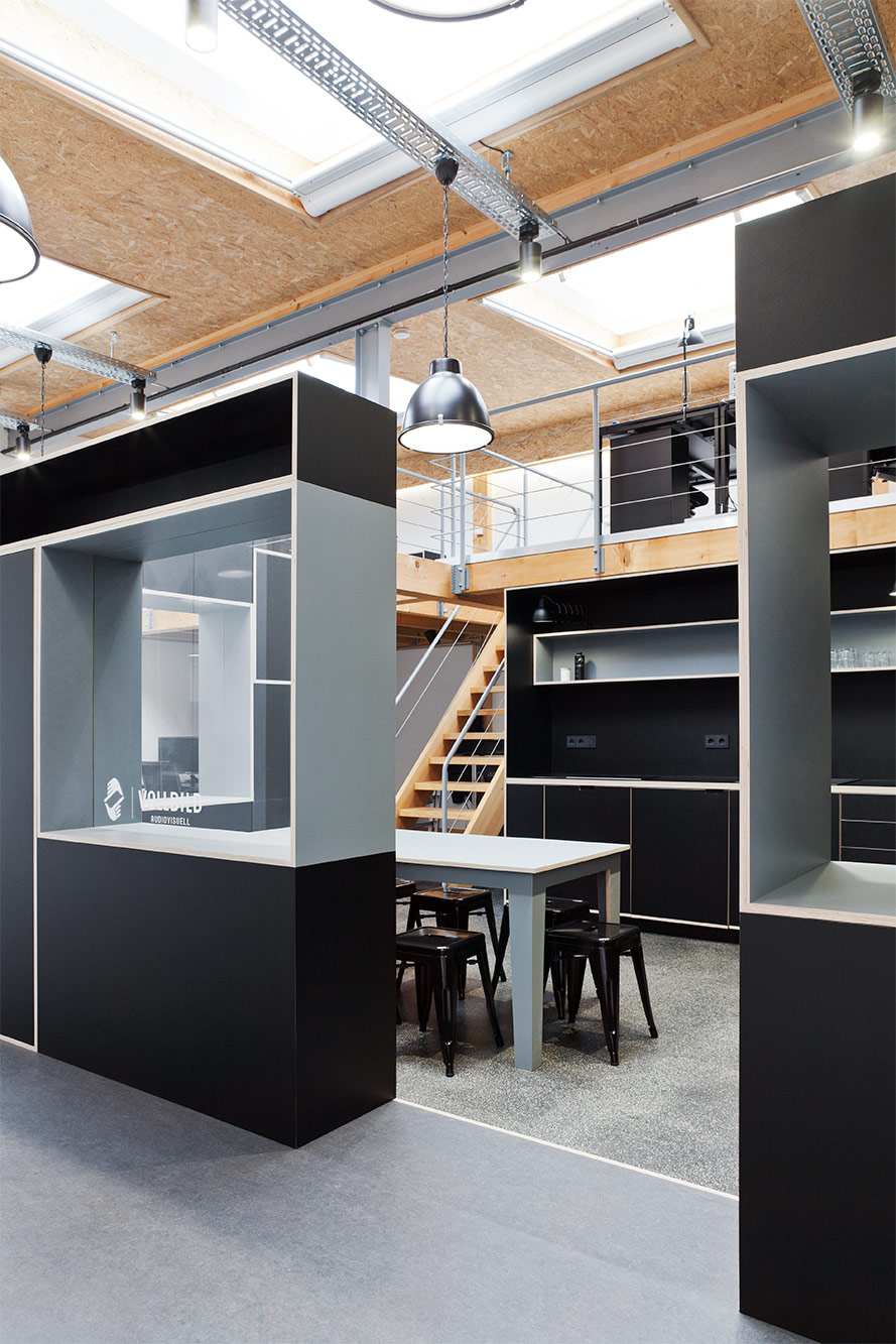 whythefriday_vollbild_08a-2000x1333px