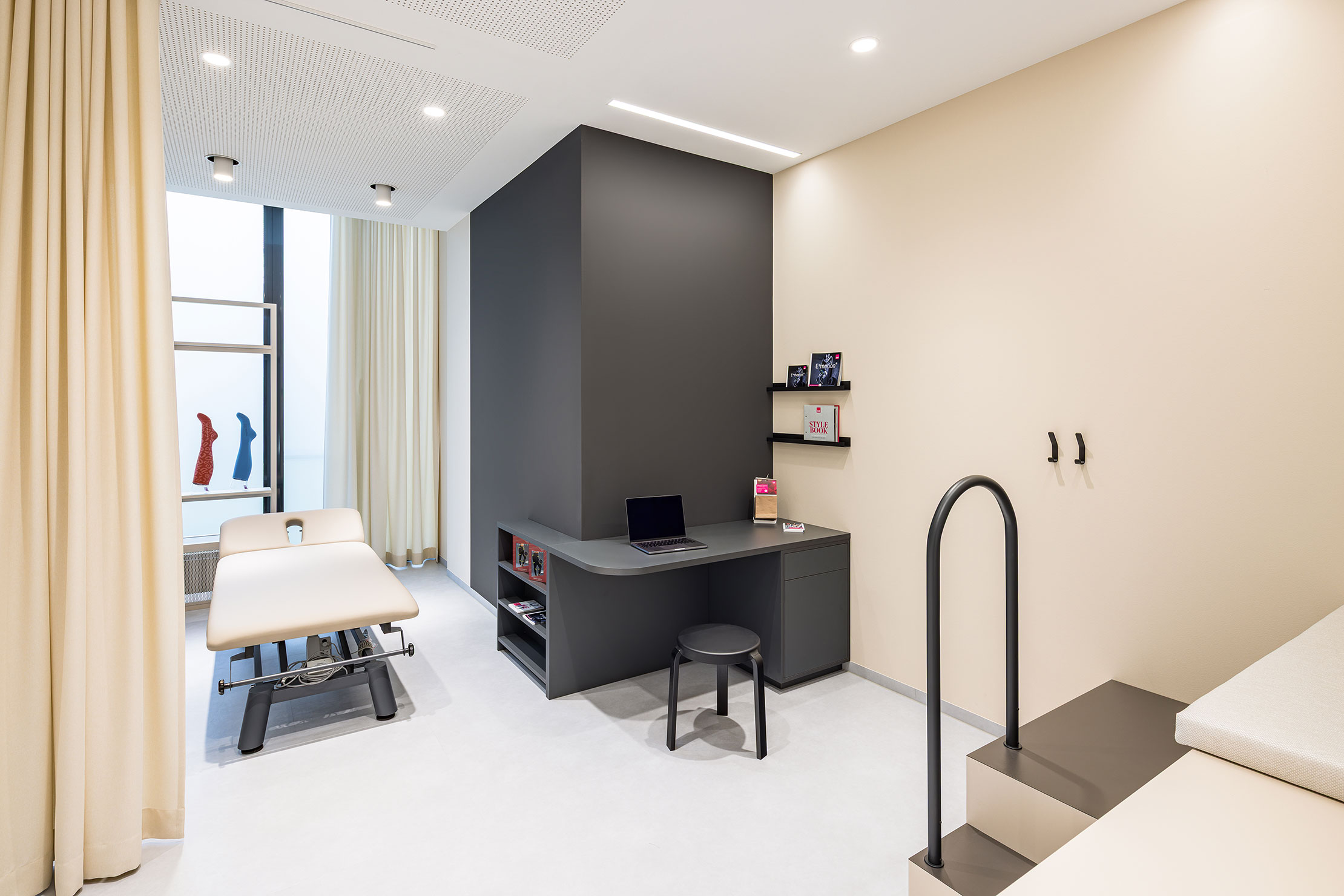 Behrmann-17-2220x1480