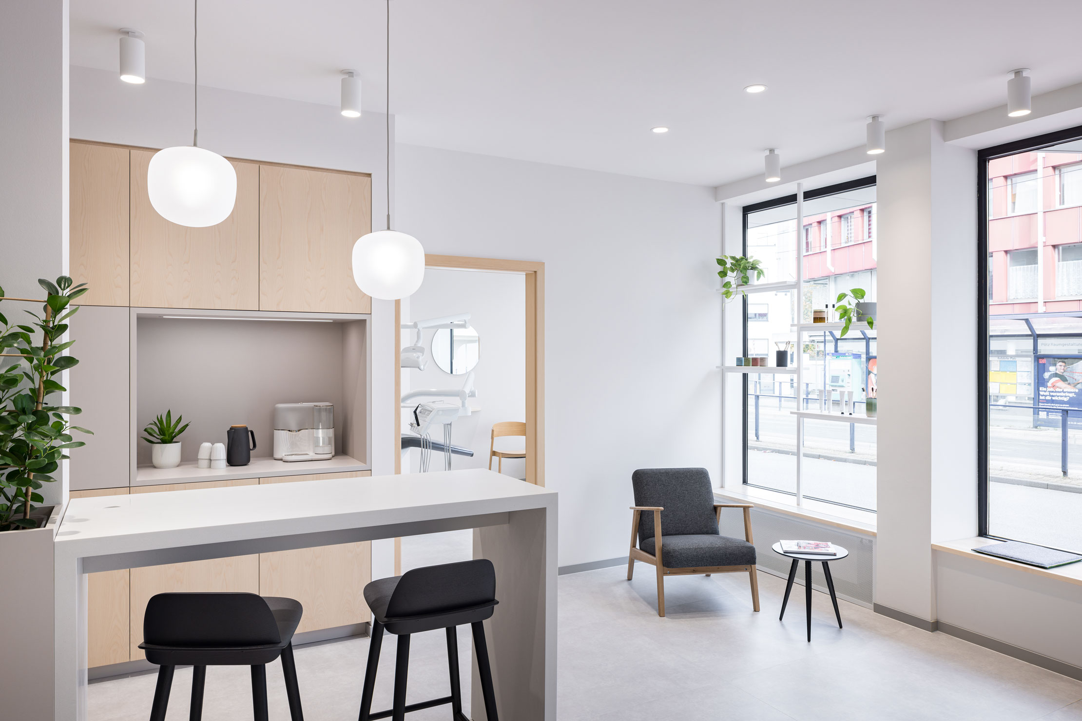 Organic-Zahnarztpraxis-03-2220x1480