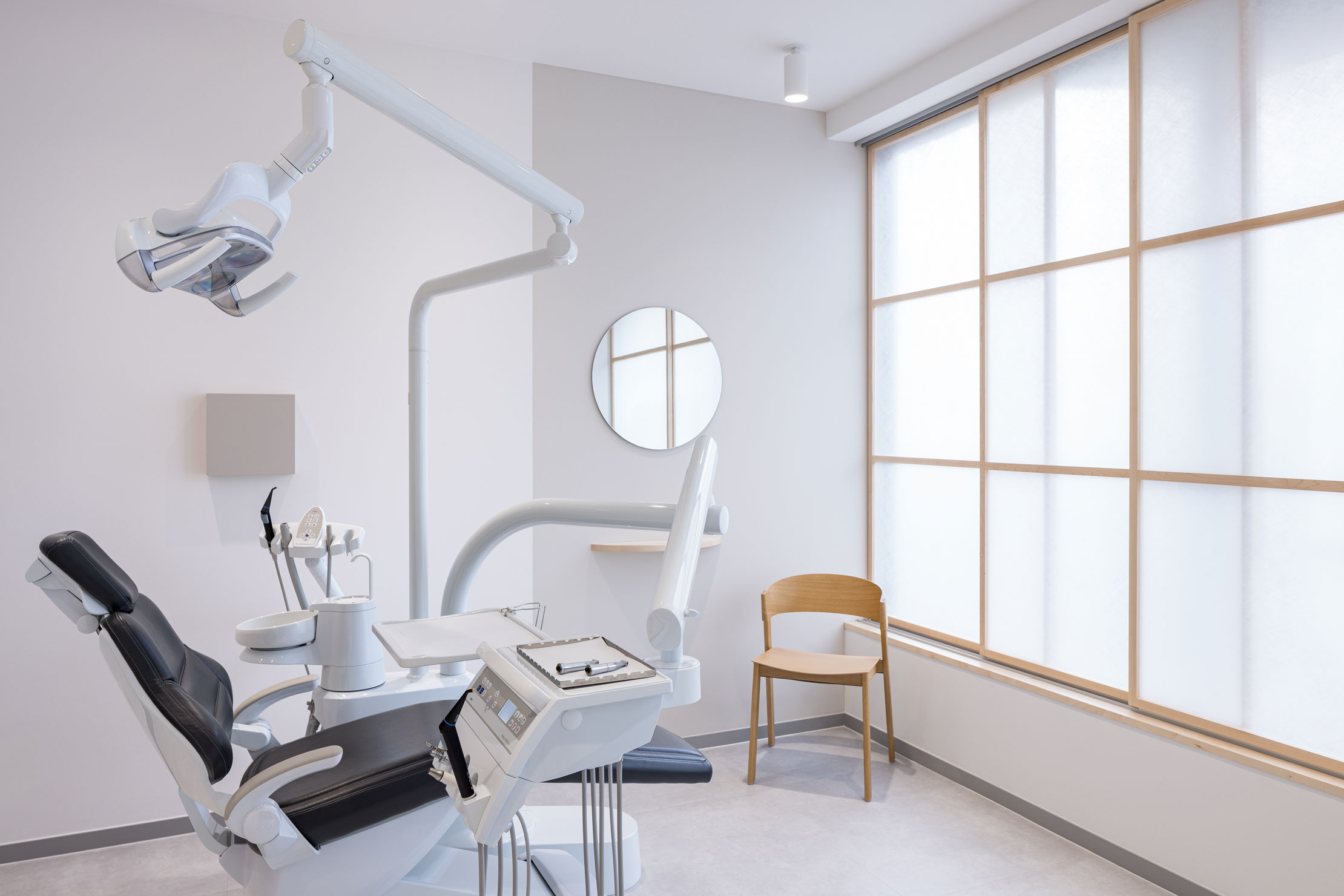 Organic-Zahnarztpraxis-13-2220x1480